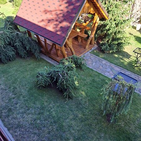 Zelta Pirts Guest House Ventspils Bagian luar foto