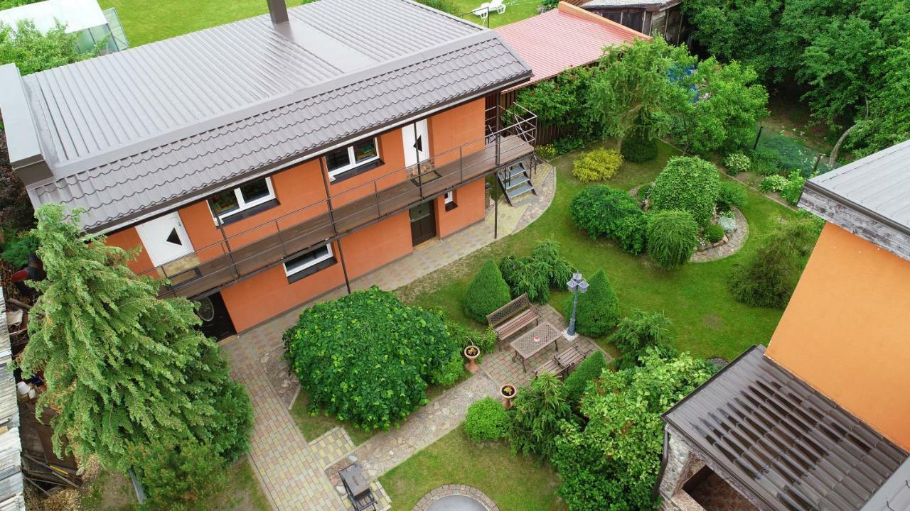 Zelta Pirts Guest House Ventspils Bagian luar foto