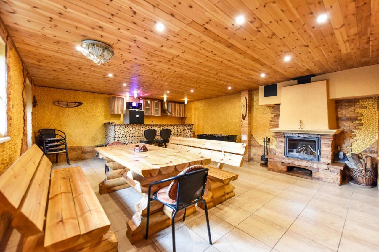 Zelta Pirts Guest House Ventspils Bagian luar foto